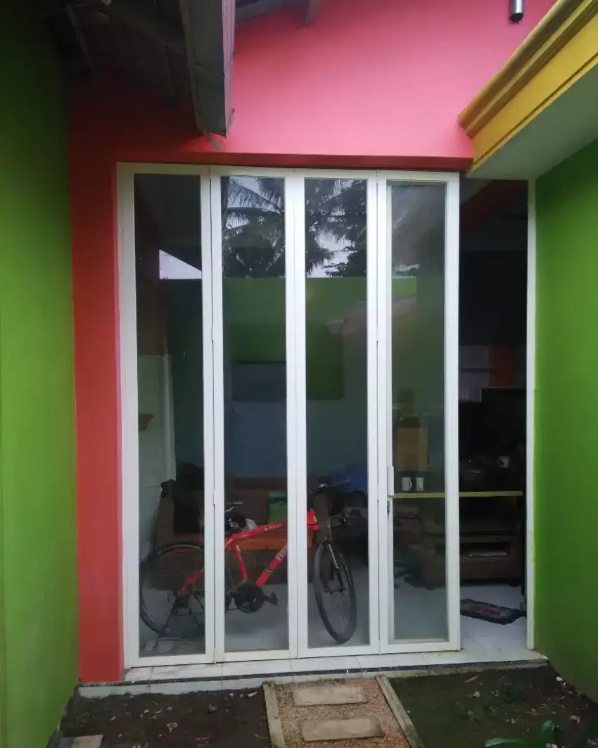 Pintu lipat aneka bahan aluminium, besi, kaca &amp; folding gate