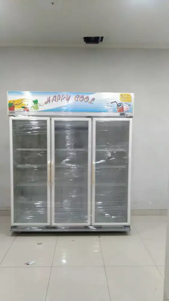 SHOWCASE CHILLER 3 PINTU