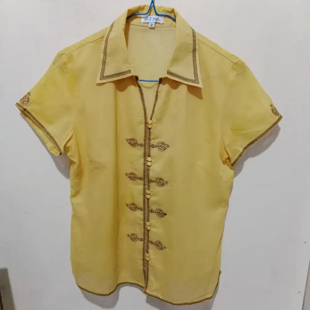 Yellow Blouse / Kemeja Kuning Wanita Lengan Pendek Kancing Shanghai