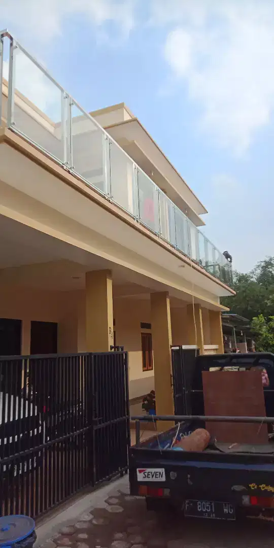 Pagar kaca balkon kaca railing tangga kaca