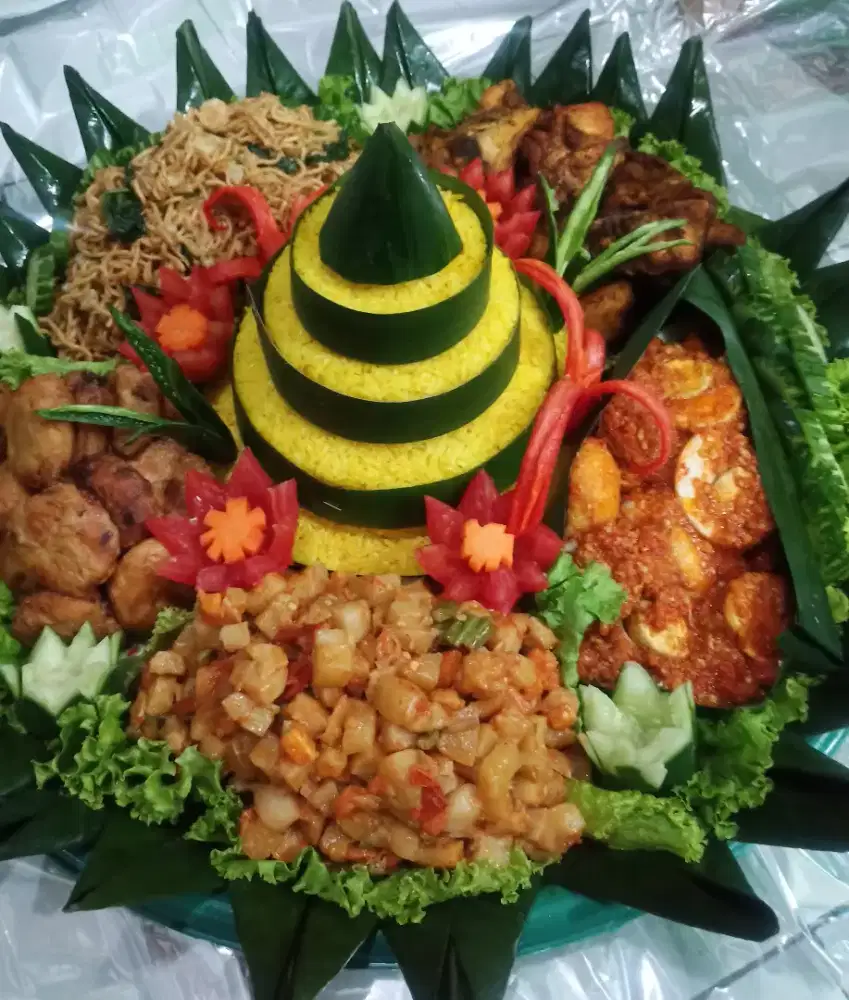 Nasi Tumpeng by Jessie Kitchen