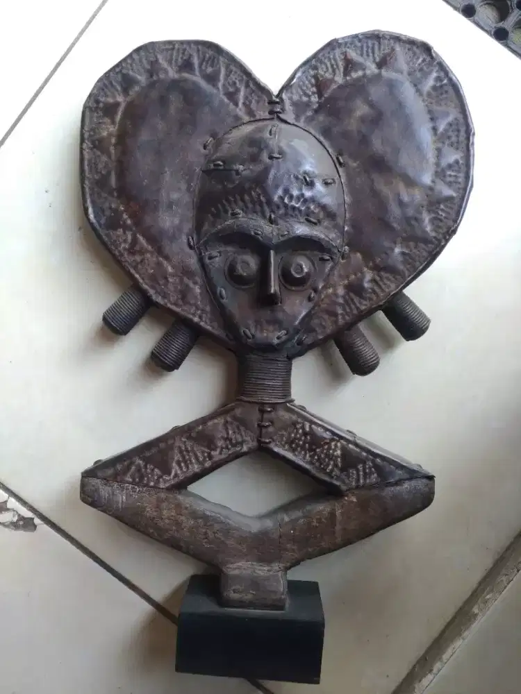 Patung kayu vintage kuno asli Afrika voodoo