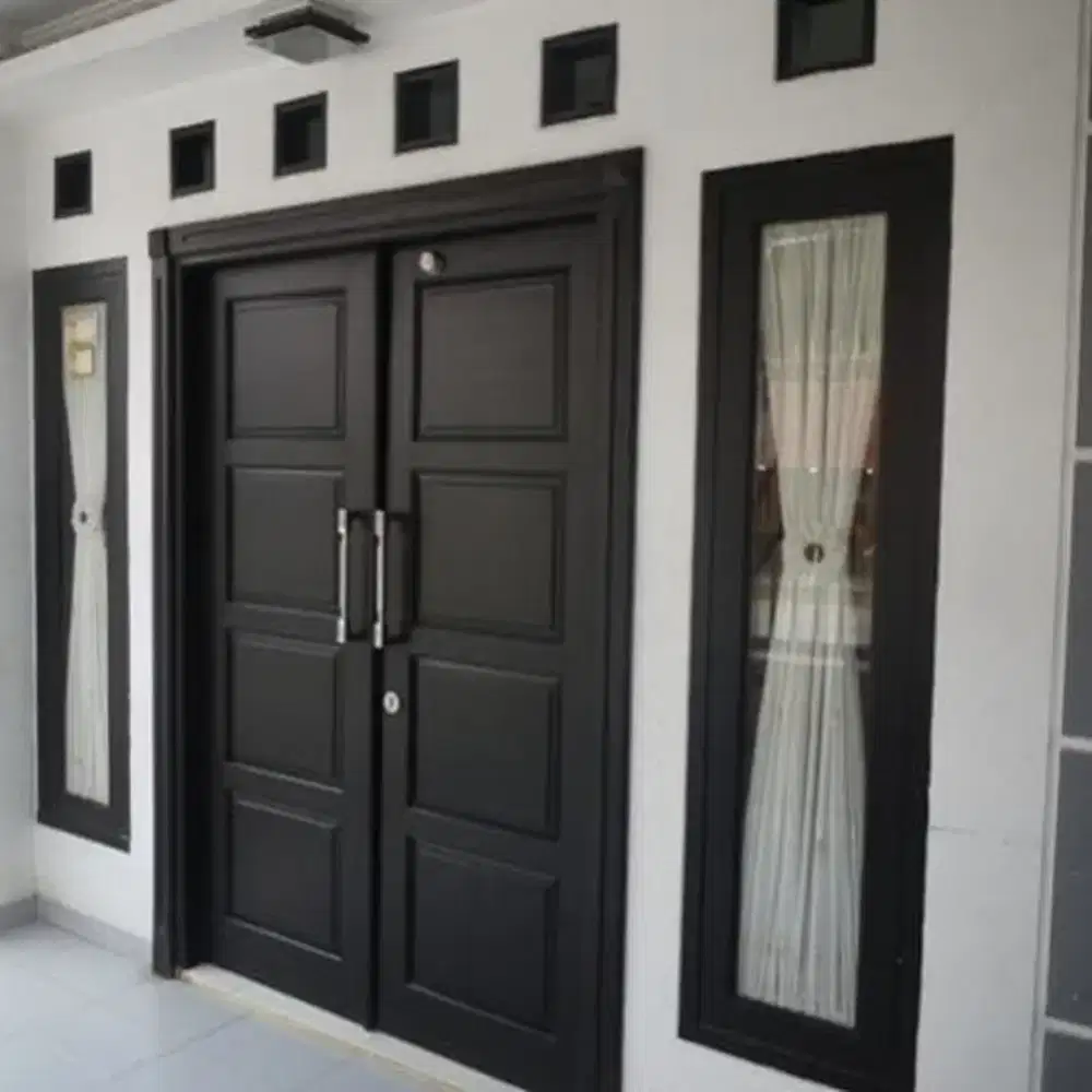 Kusen kayu dan pintu