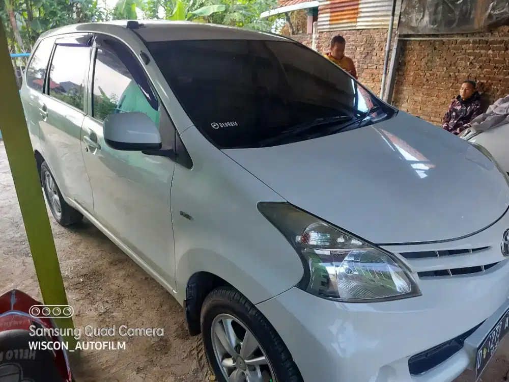 kaca film mobil berbagai merk panggilan