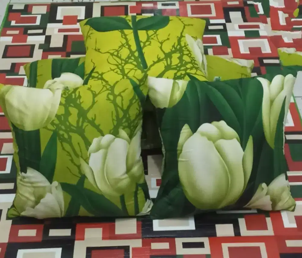 Bantal sofa latex Uk 50 x50