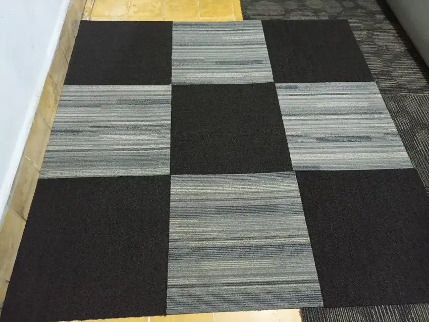 Karpet tile kotak untuk kantor, ruang meeting dan aula