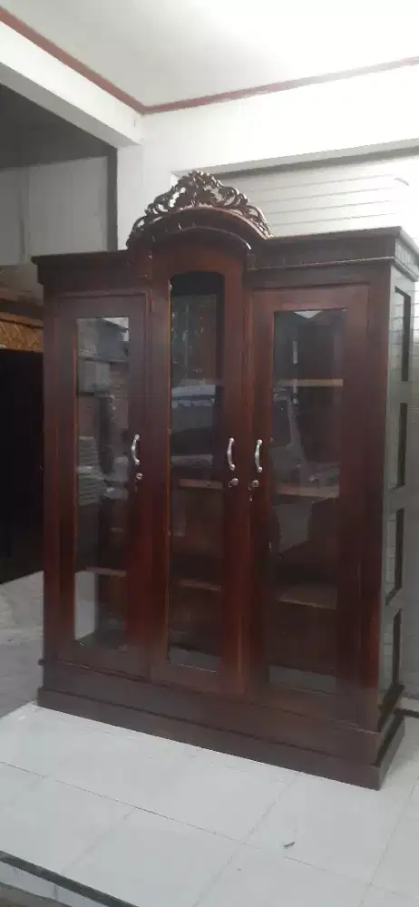 Jual lemari jati