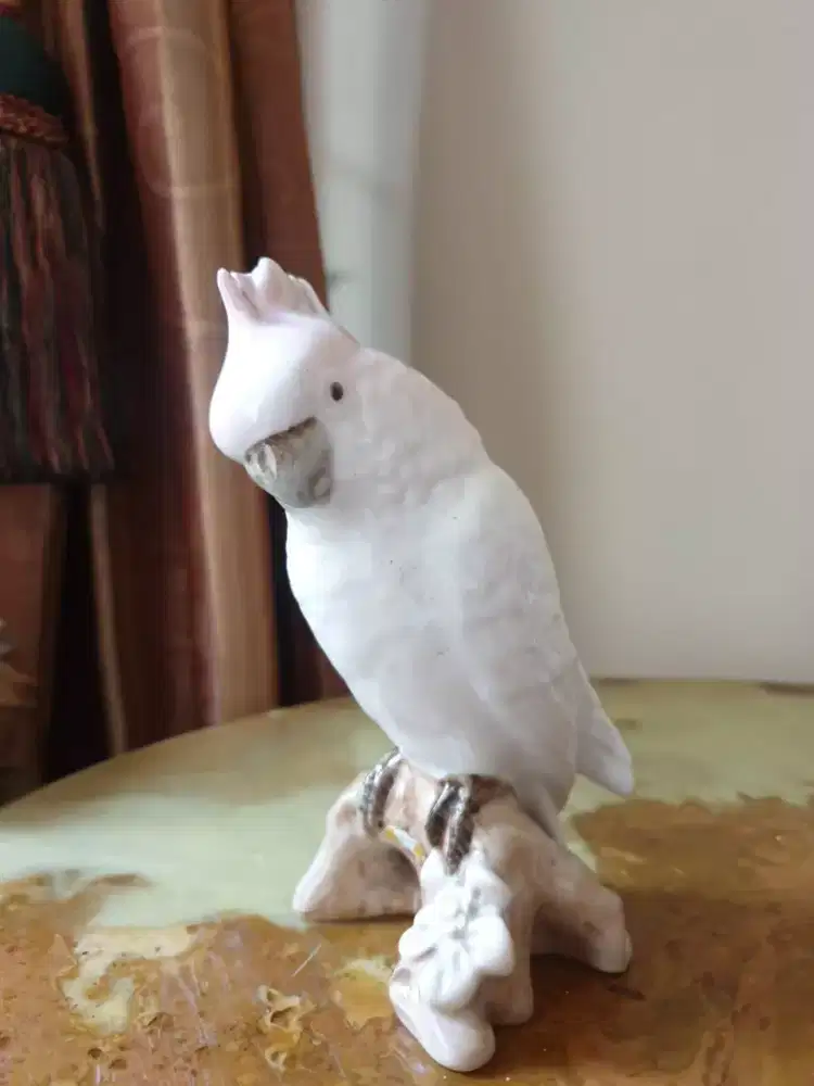 Vintage royal dux cockatoo parrot figurine czech art