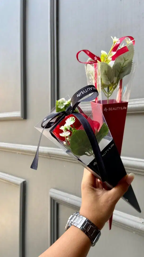 Buket Bunga Single Rose Mawar Kado Hadiah Ultah Wisuda Anniversary