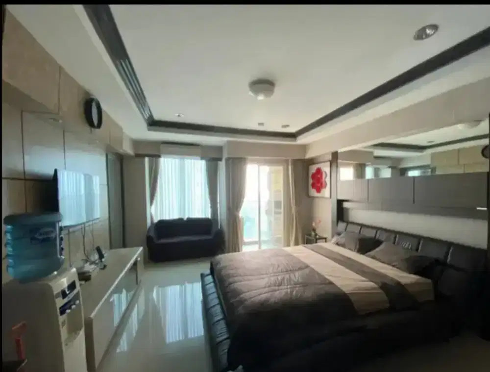 Disewa atau jual murah unit apartemen The Hive Halim Cawang JakTim