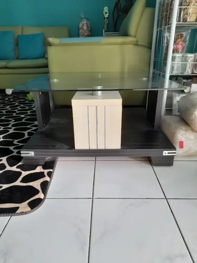 Meja Tamu Kaca Fiber Glass