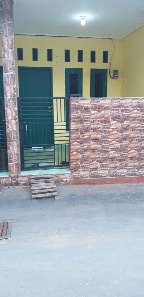 Dijual Rumah Minimalis Lokasi Strategis Halim