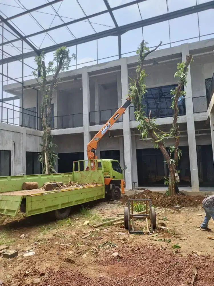 Jasa sewa alat berat truck crane kapasitas 3 ton