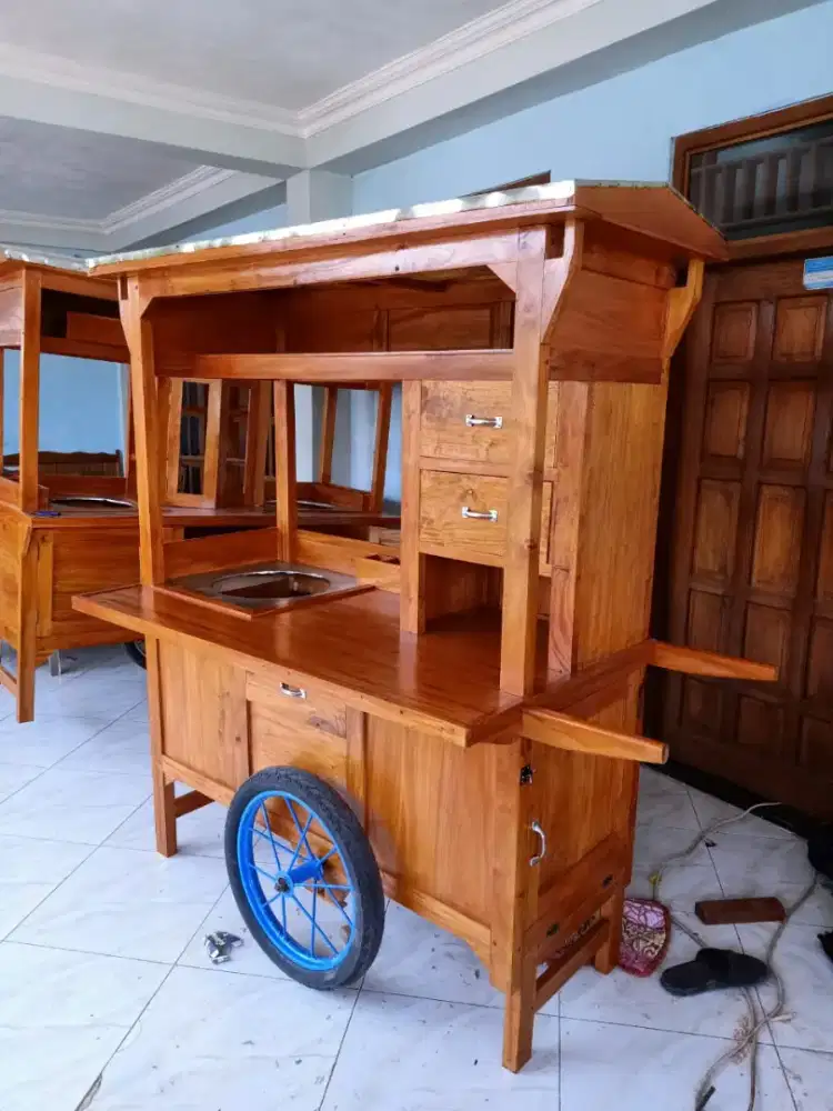 Gerobak Mie Ayam, Bakso murah bandung