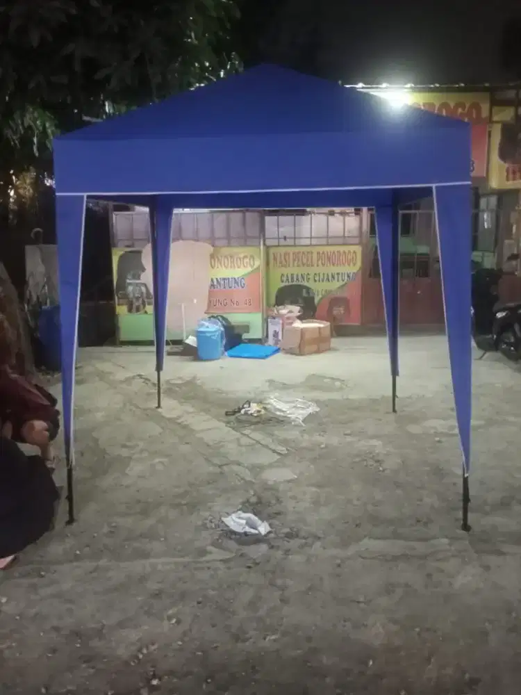 Tenda stand bazar jualan