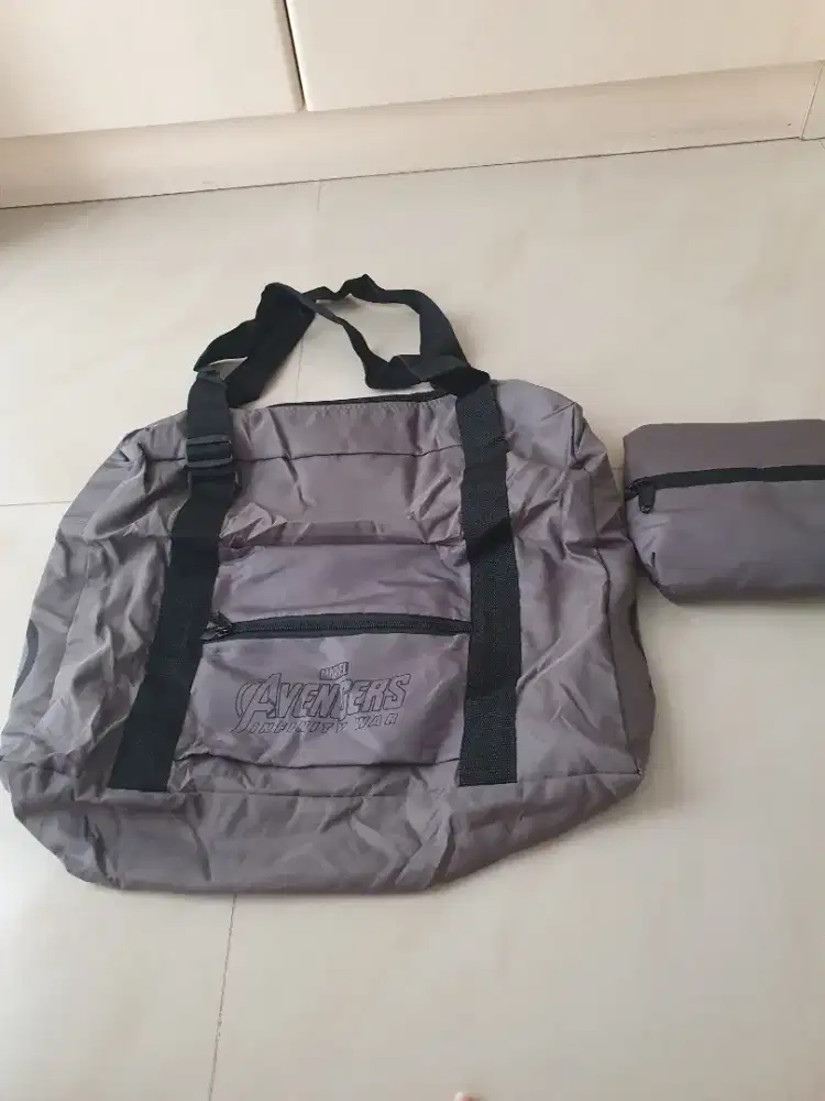 Tas jinjing bisa di lipat kecil bahan parasut ringan slim