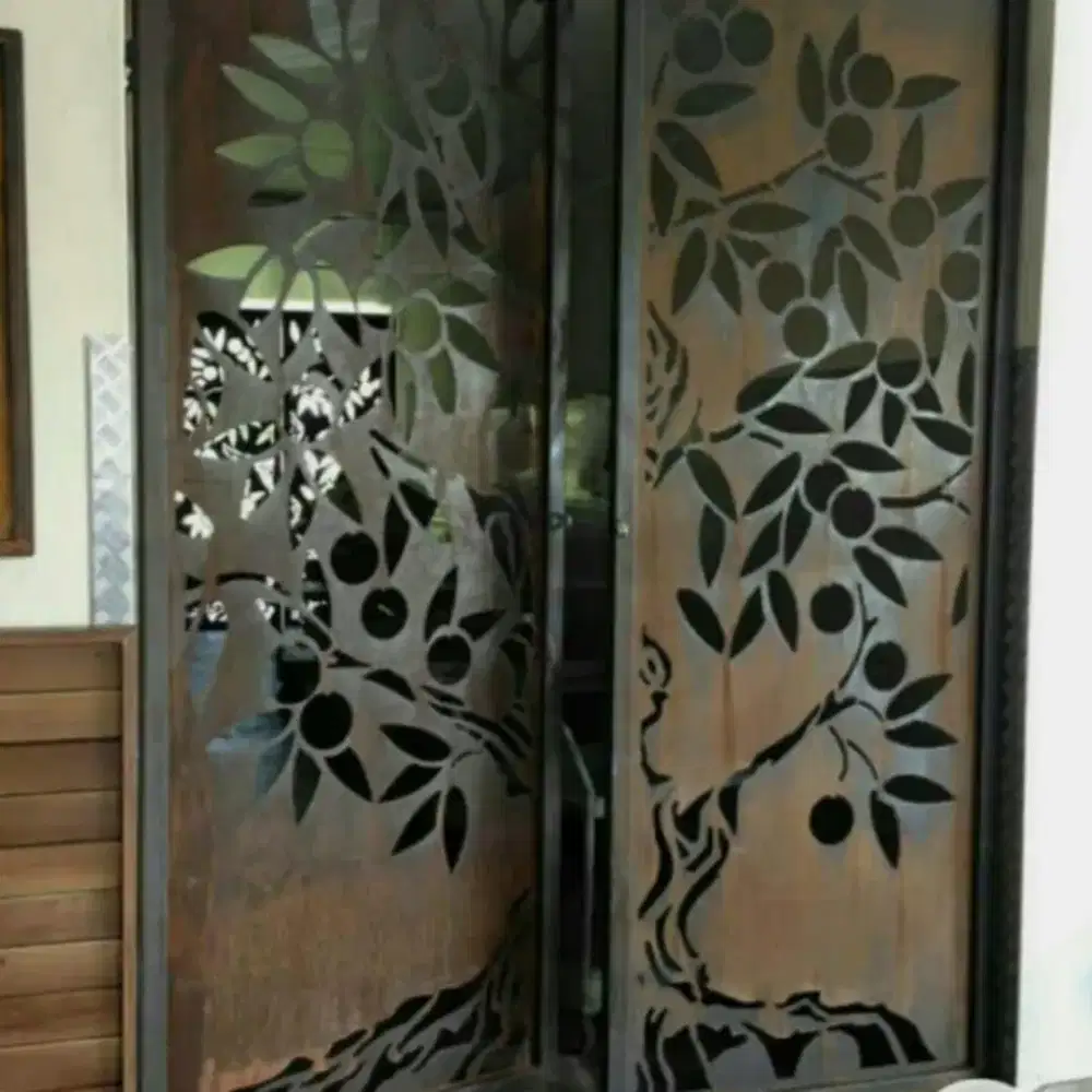 Pintu besi awet murah