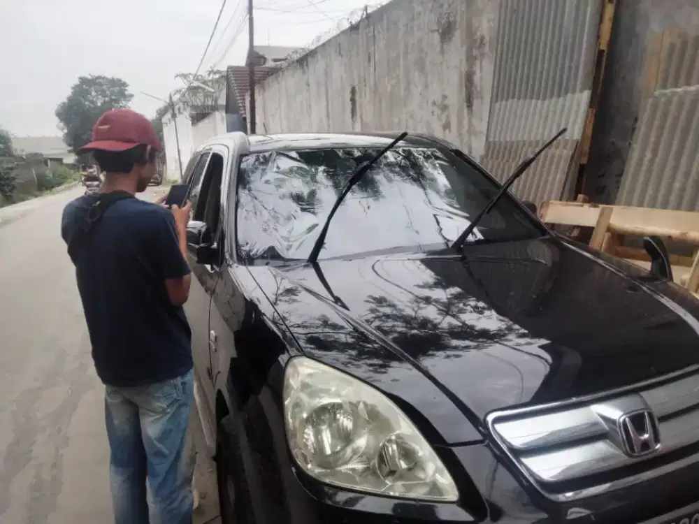 teknisi kaca film untuk mobil panggilan