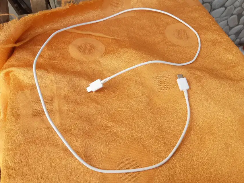 Kabel data type C to type C fast charging ori Samsung bawaan A70