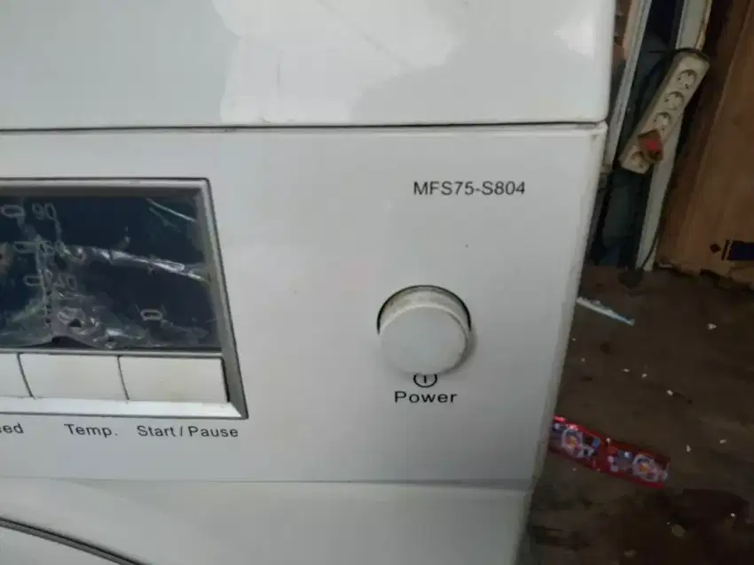 MESIN CUCI FRONT LOAD MERK MIDEA MFS75_S804 6.5 KG SECOND