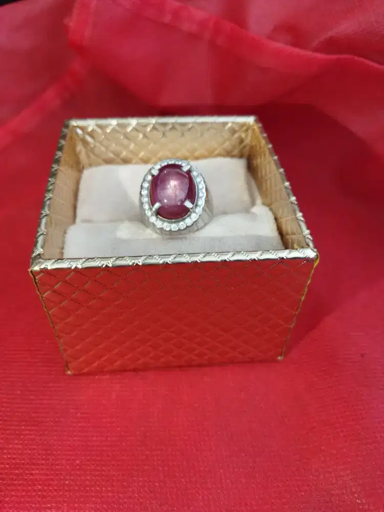 Cincin Eropa Pria Berlian Mira Ruby Star Afrika Kode 017