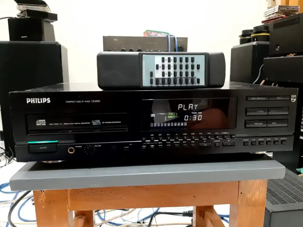 Cd Philips 850 MK II Lengkap Remot