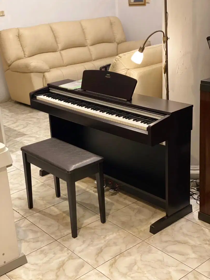 Yamaha Arius YDP Clavinova DGX Electone Keyboard Piano Digital