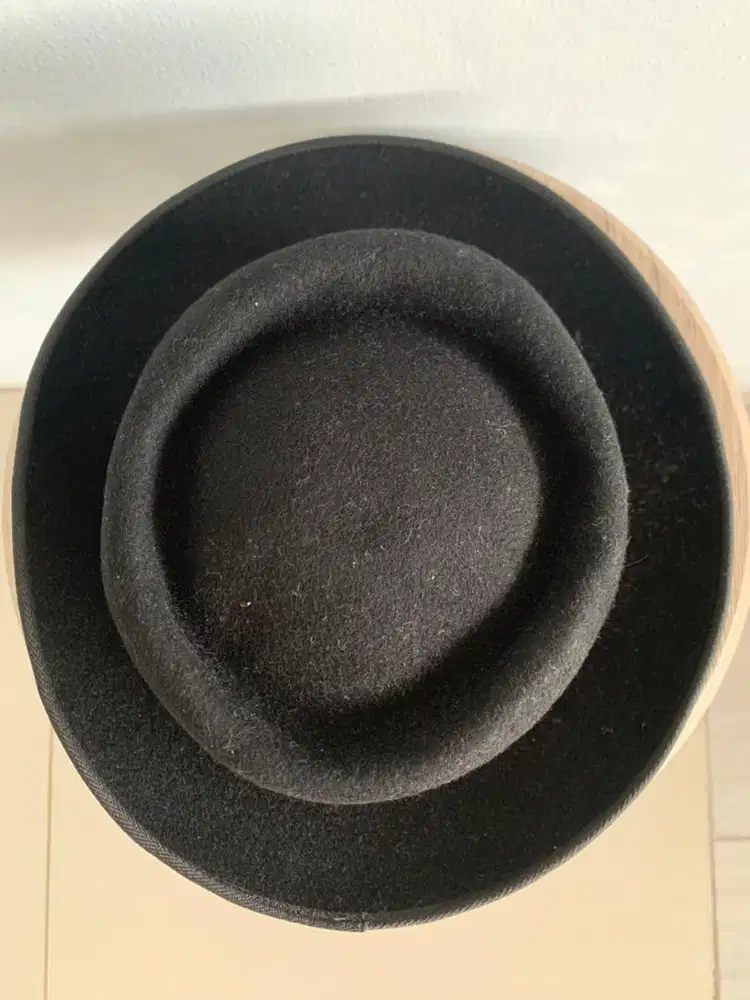 Topi Fedora Hitam