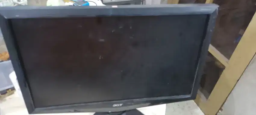 Monitor bekas merek acer