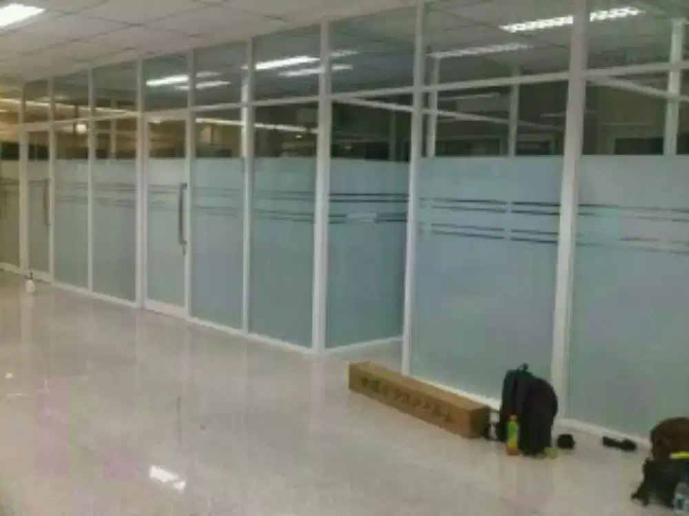 Spesialis Kaca Film-Stiker-Kaca Gedung(Jasa pasang)