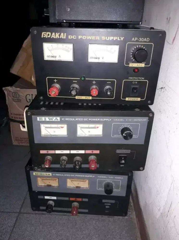 RADIO RIG HT SWR SSB DIBELI CARI