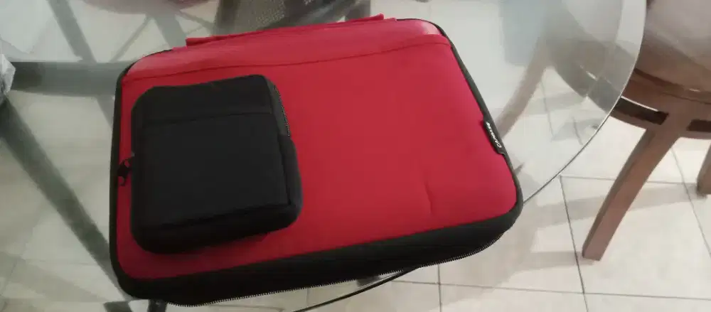 Tas laptop kecil