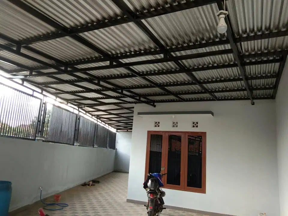 Pagar besi Cakrawala dan Canopy