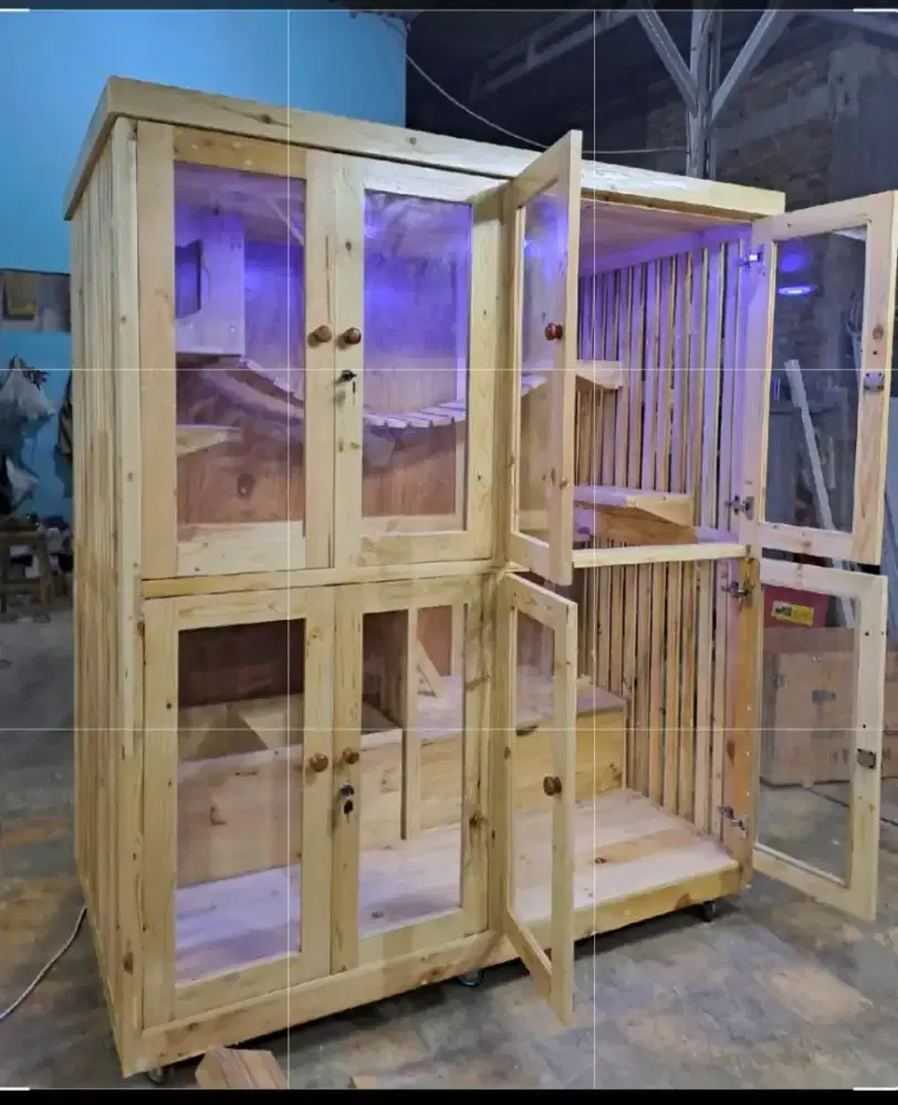 Rumah/Kandang Kucing kayu custom