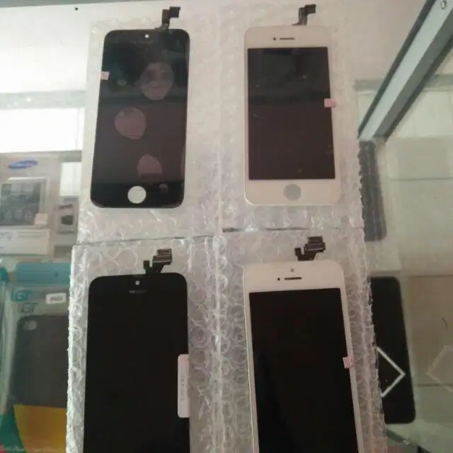 Lcd iphone 7 pemasangan bisa ditunggu