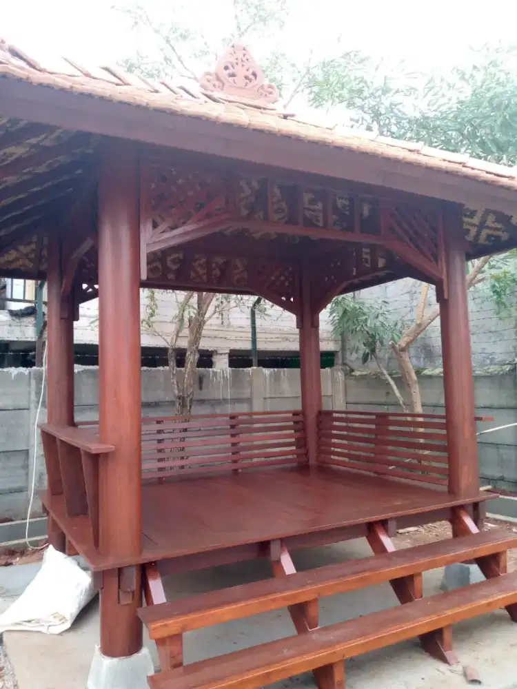 Saung bambu - Saung kelapa - Jasa Pembuatan Saung