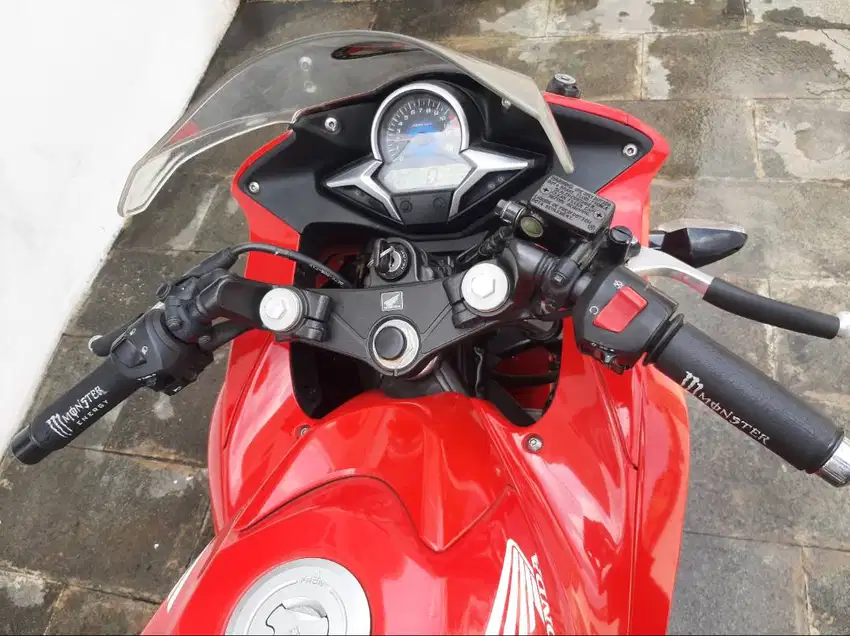 Honda CBR 250R cbu 2013