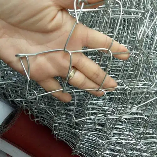 Kawat Harmonika Galvanise dan PVC