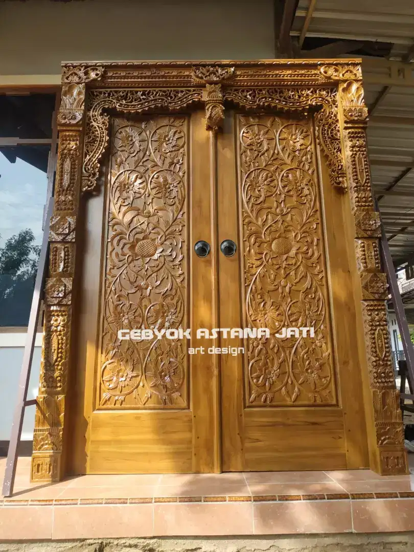 Pintu Ukir Jepara