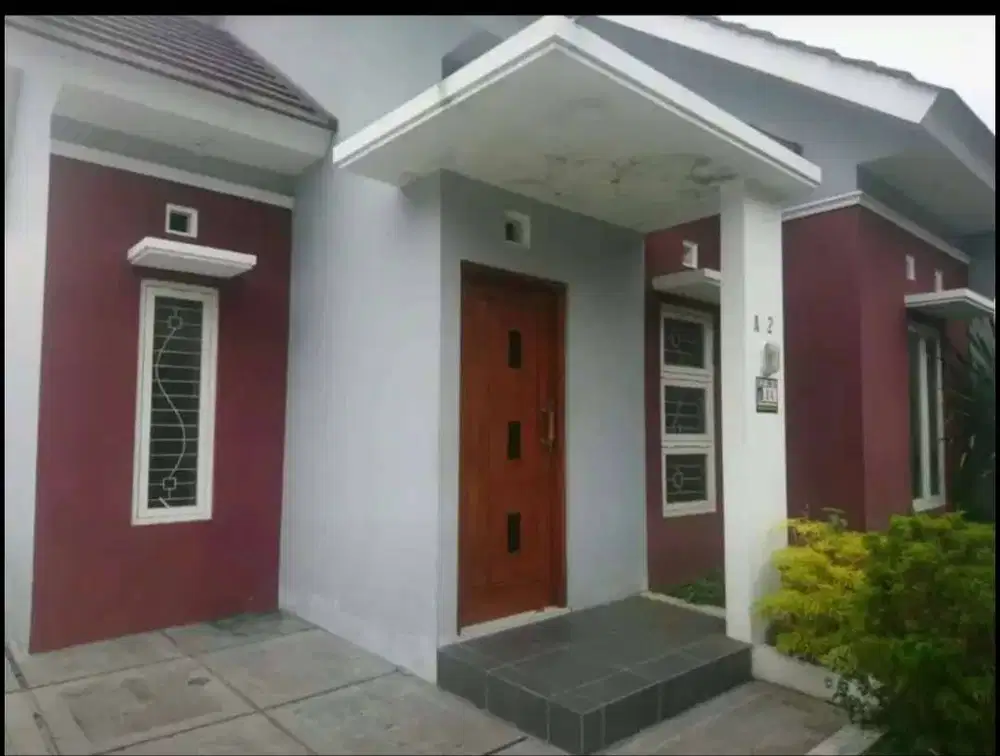 RUMAH KONTRAKAN 10 MENIT KE JAKAL