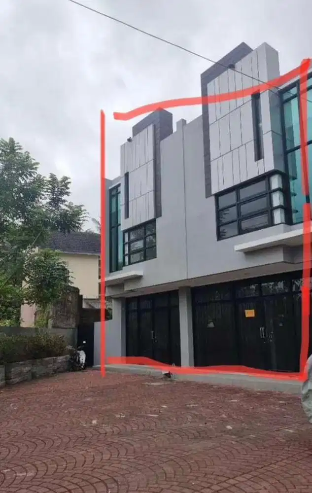 Ruko 2 lantai dikawasan Perumahan Mewah