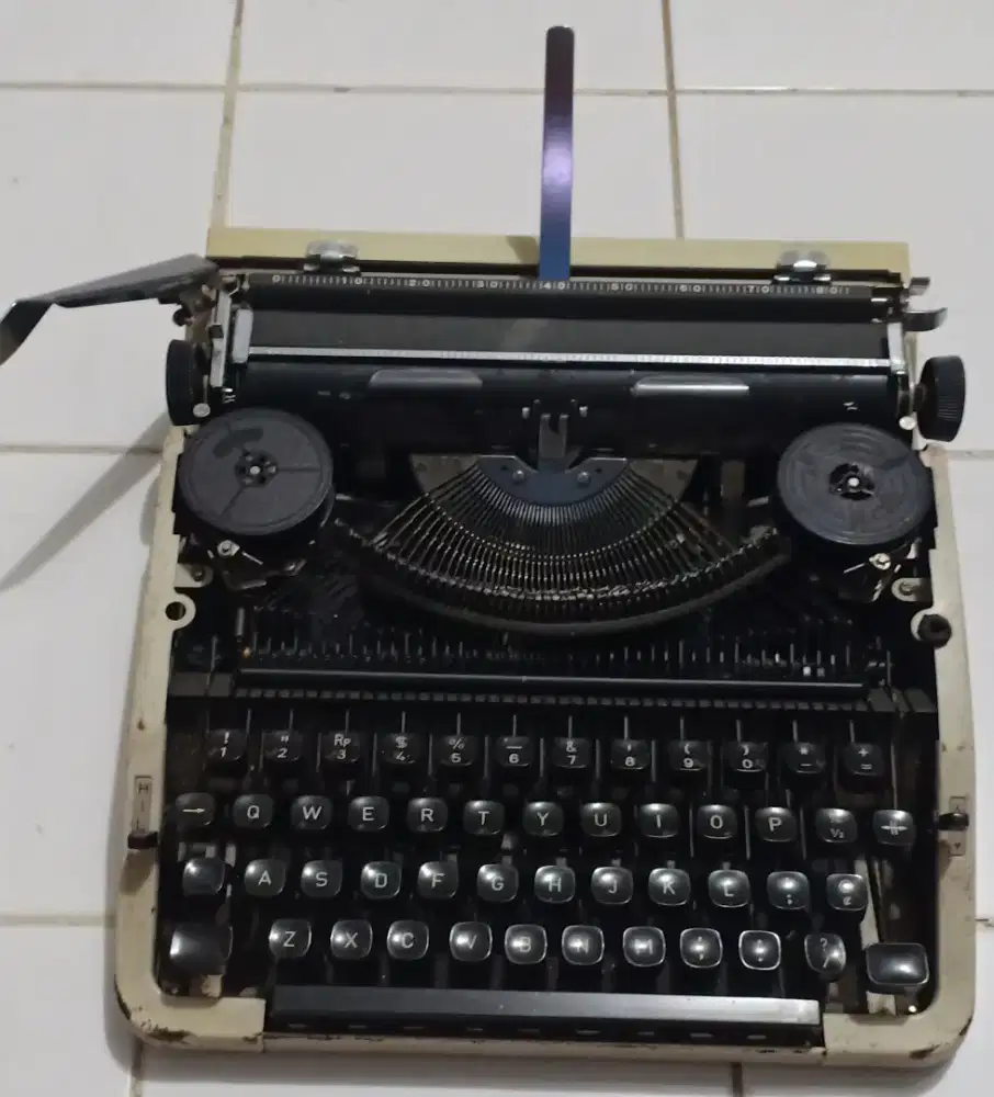 Mesin tik manual