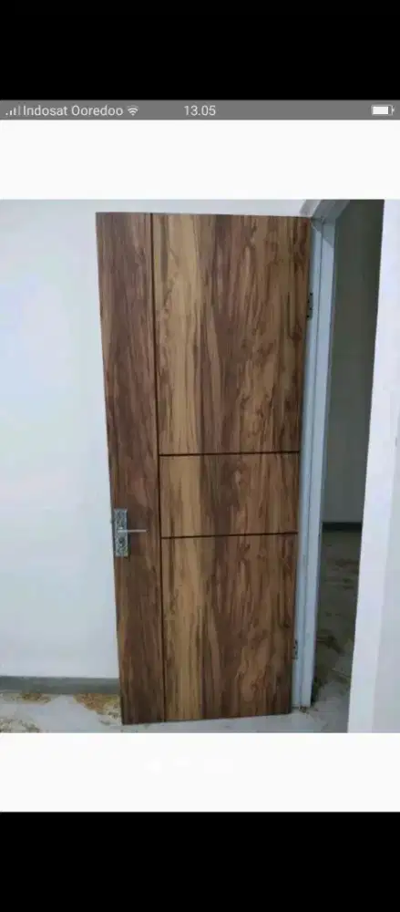 Jual pintu panel kayu lokal