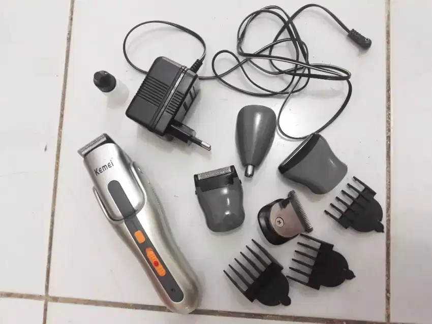 Cukur Rambut merk Kemei