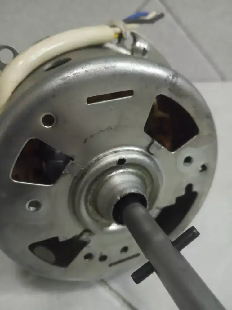 Dinamo Panasonic Wall Fan