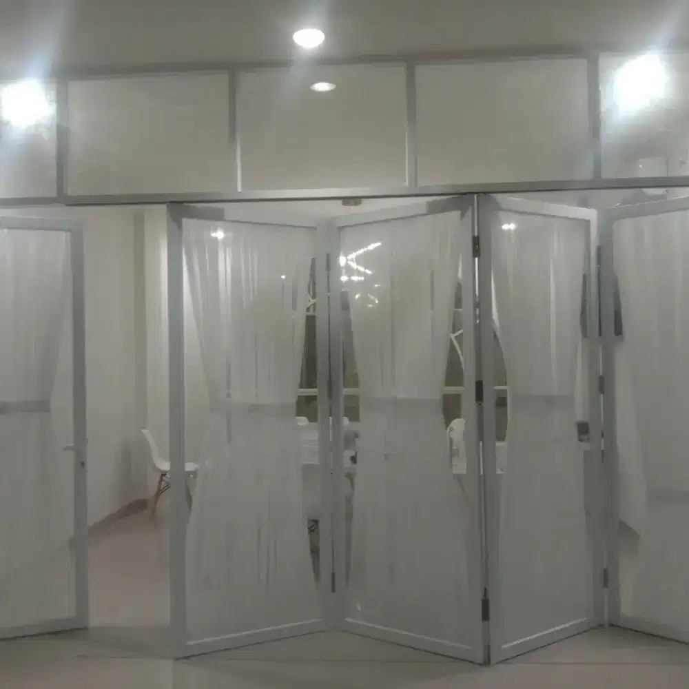 Pintu lipat aluminium