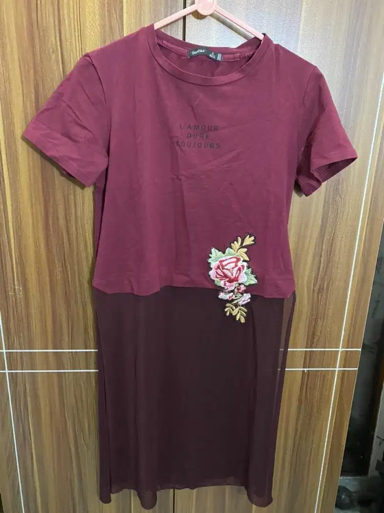 Kaos Maroon Flower