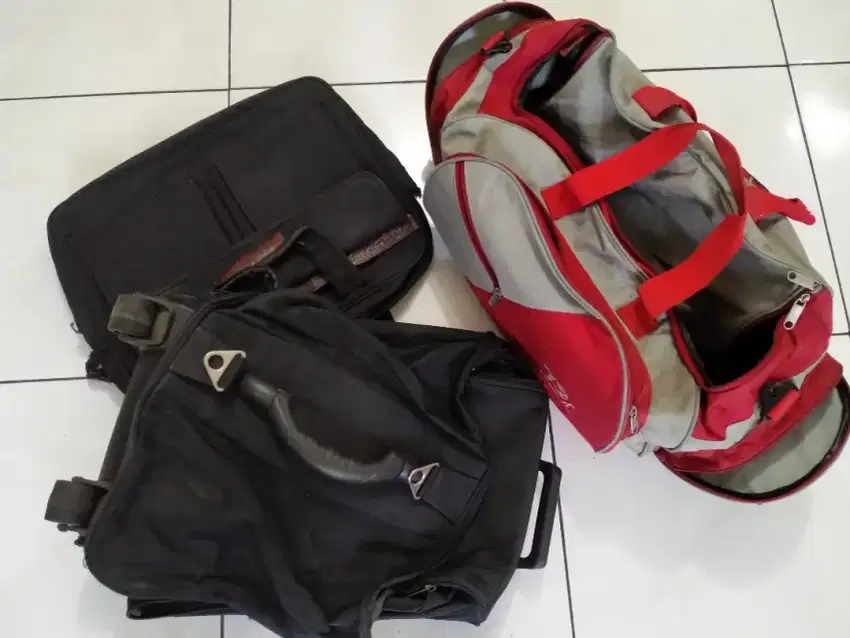 Tas Bekas Murah(Tas jinjing travel, tas laptop, dan tas koper mini)