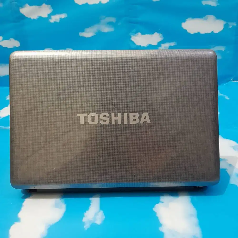 laptop second bekas toshiba core i3 RAM 8GB 8 GB bagus siap pakai
