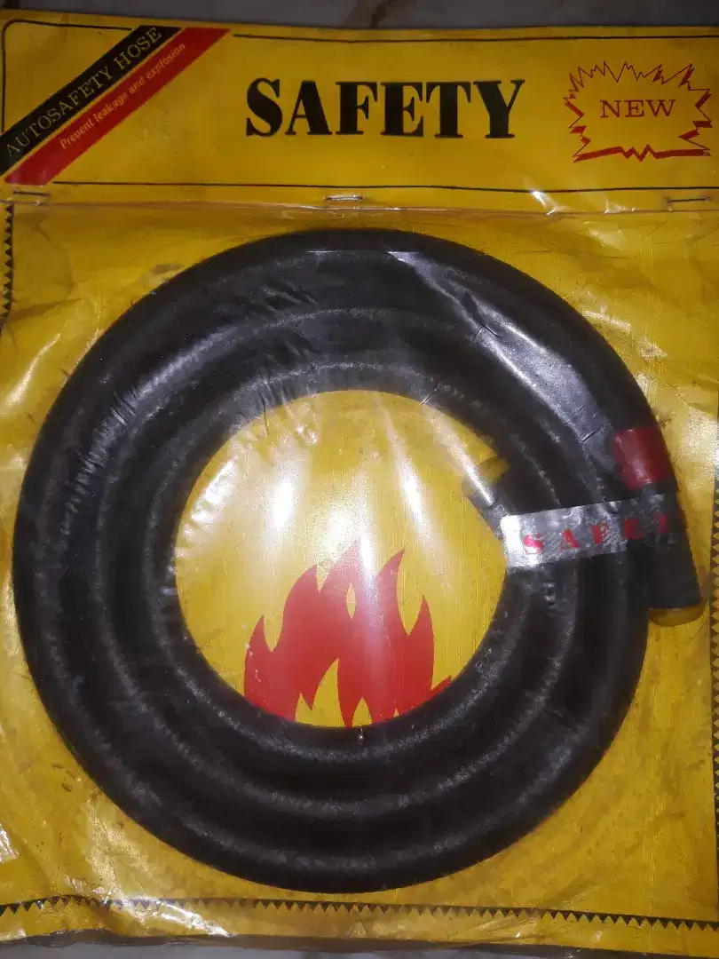 Selang kompor gas